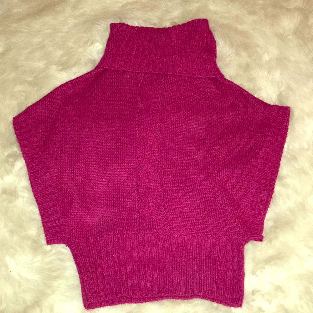 Pink turtle neck